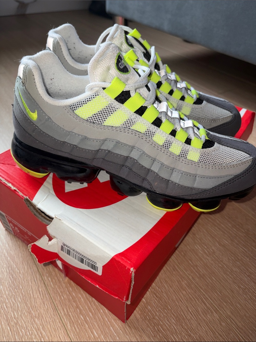 Good Used Condition…Nike Grey & Neon Yellow Air VaporMax 95